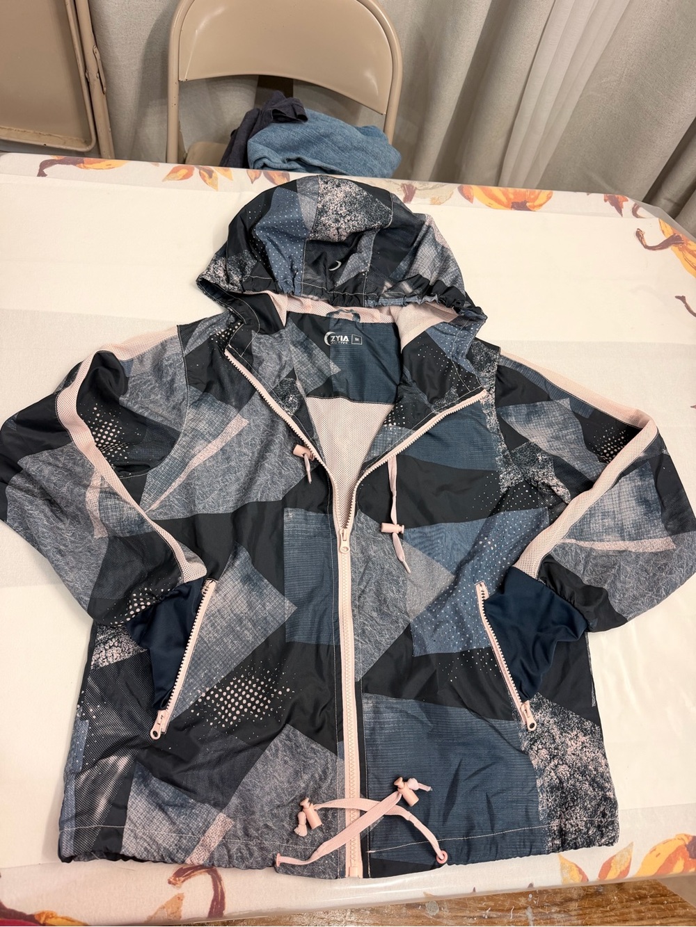 ZYIA Geometric Navy & Pink Hooded Utility Jacket size M